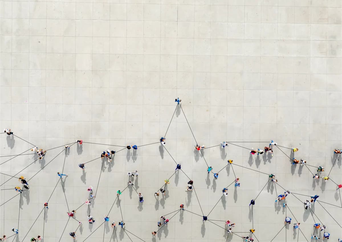 Social media analytics data visualization dashboard